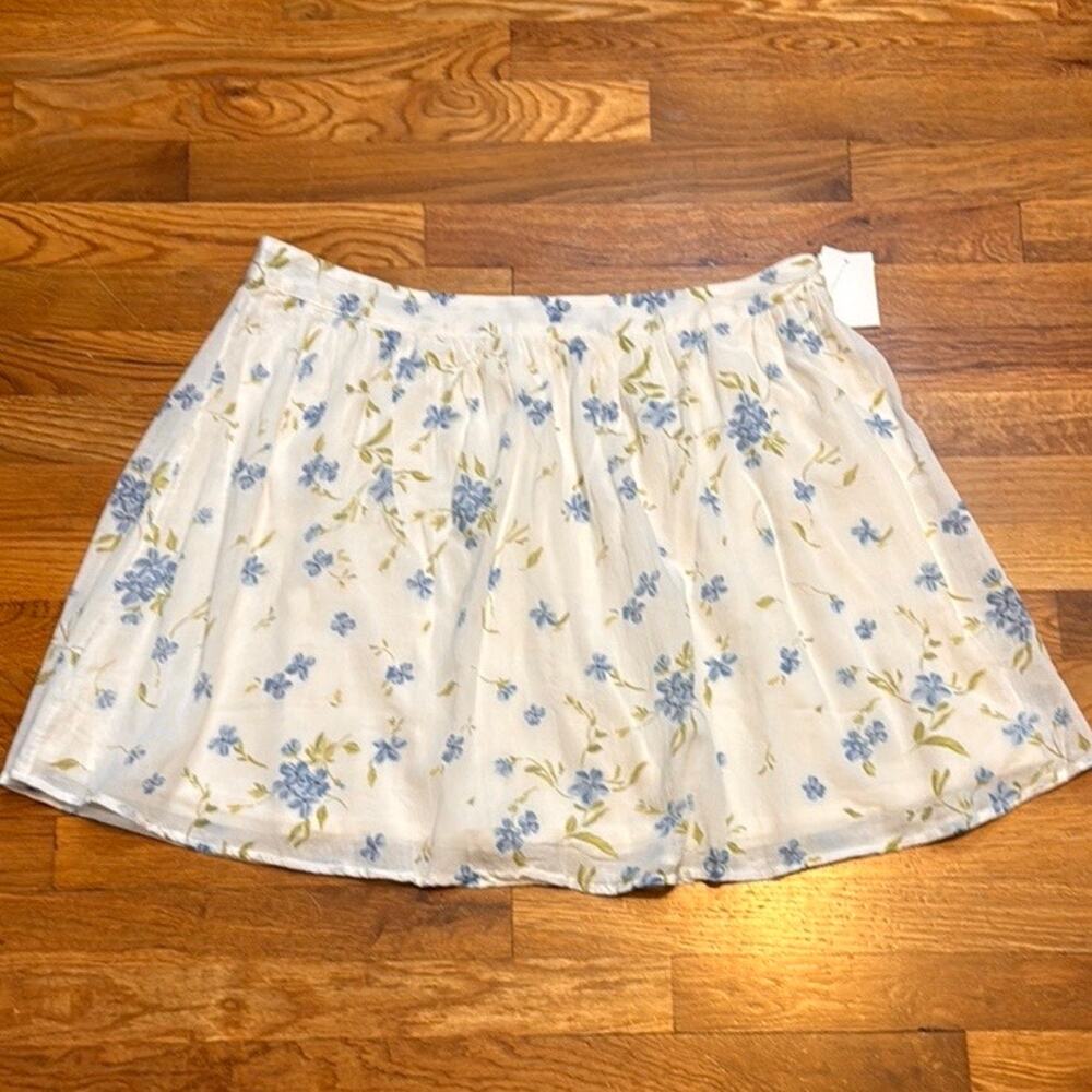 Abound Women 1X White Blue Floral Skirt Cottagecore Country Romantic Classic New